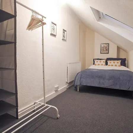 アパート October Disc - Long - Contractors *