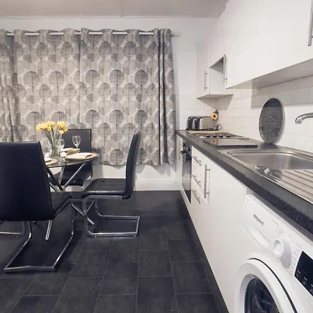 アパート October Disc - Long - Contractors